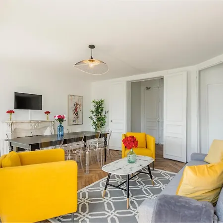 Merveil Cozy - Tilsitt - Eiffel Tower View Apartment *