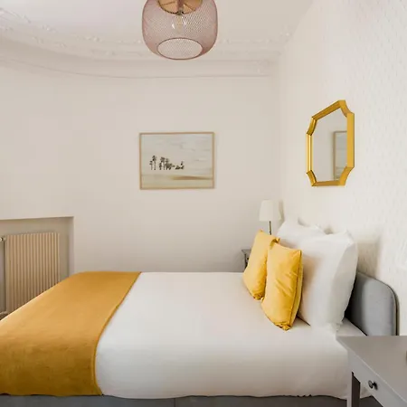 Merveil Cozy - Tilsitt - Eiffel Tower View Apartment *