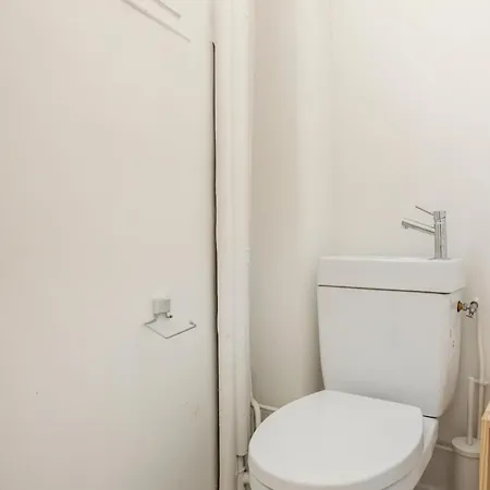 Merveil Cozy - Tilsitt - Eiffel Tower View Apartment Paris